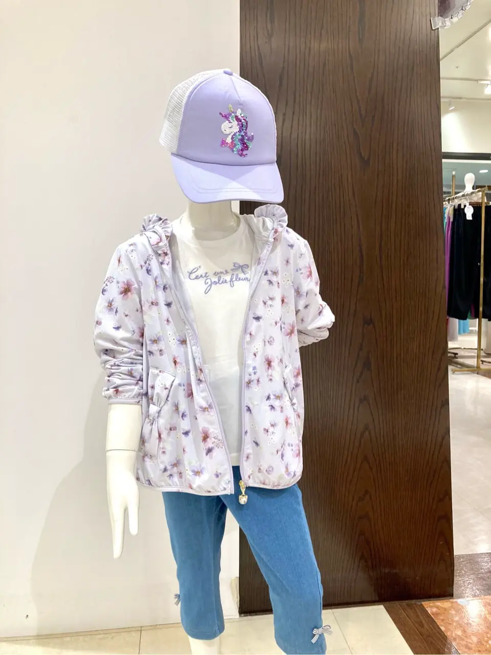 ANY 杉原 コーディネート画像