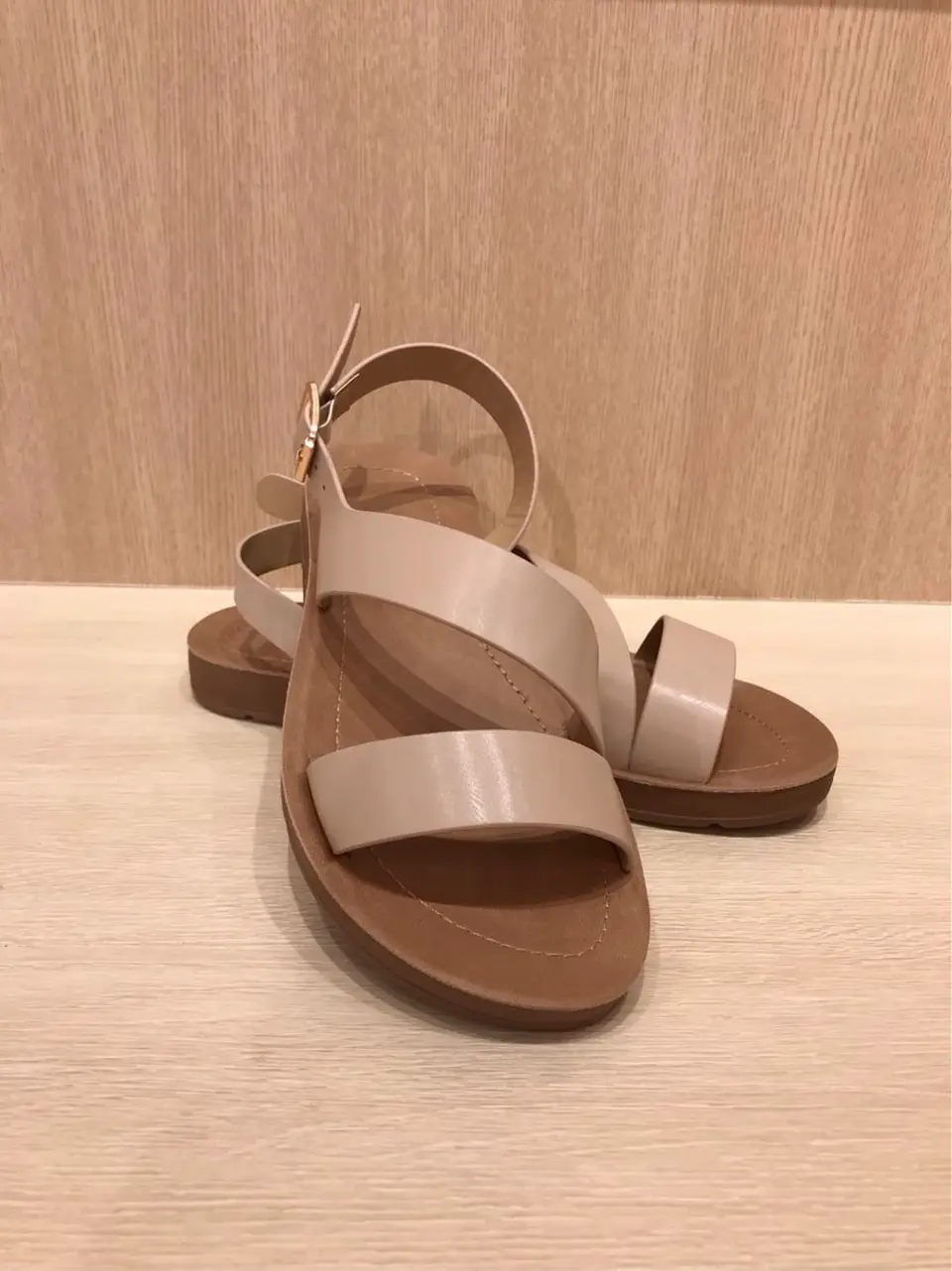 ANY 千葉 コーディネート画像