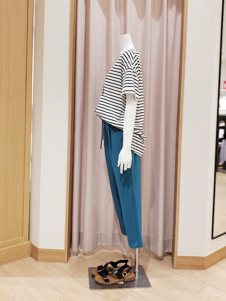 ANY 岩田 コーディネート画像