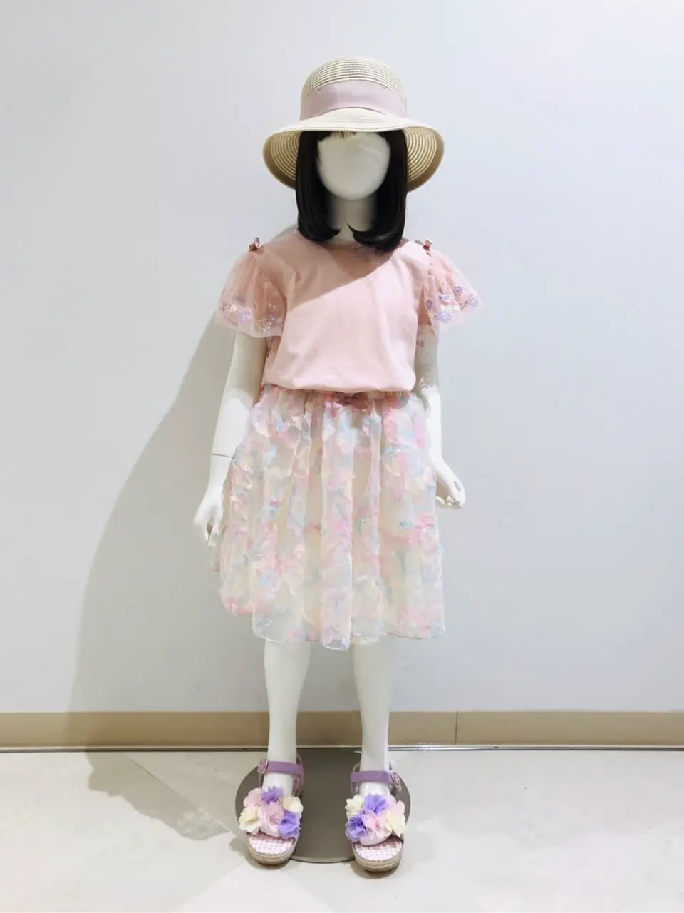 ANY 田口 コーディネート画像