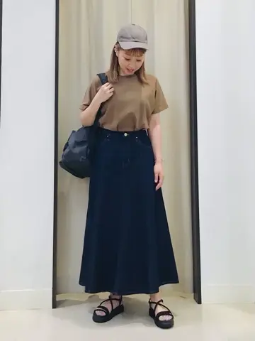 ANY 伊藤 コーディネート画像