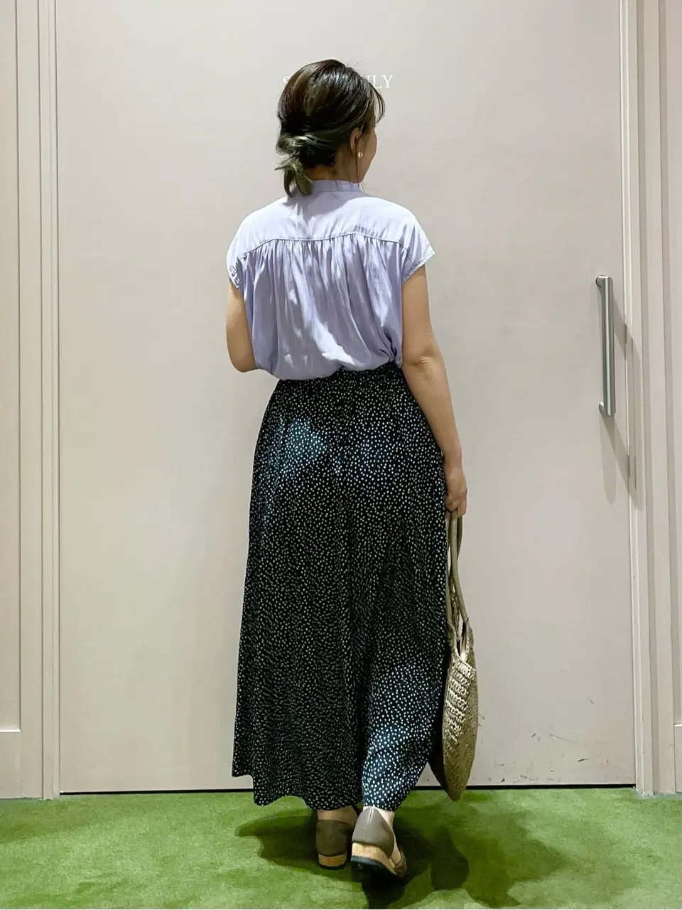 ANY フジコ コーディネート画像