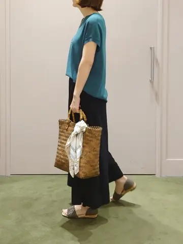 ANY 吉田 コーディネート画像