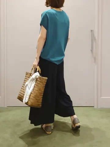 ANY 吉田 コーディネート画像