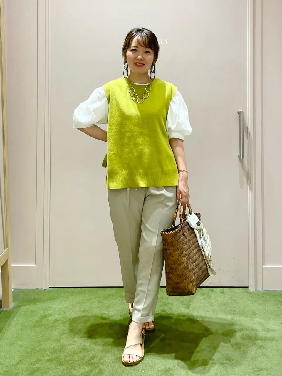 ANY フジコ コーディネート画像