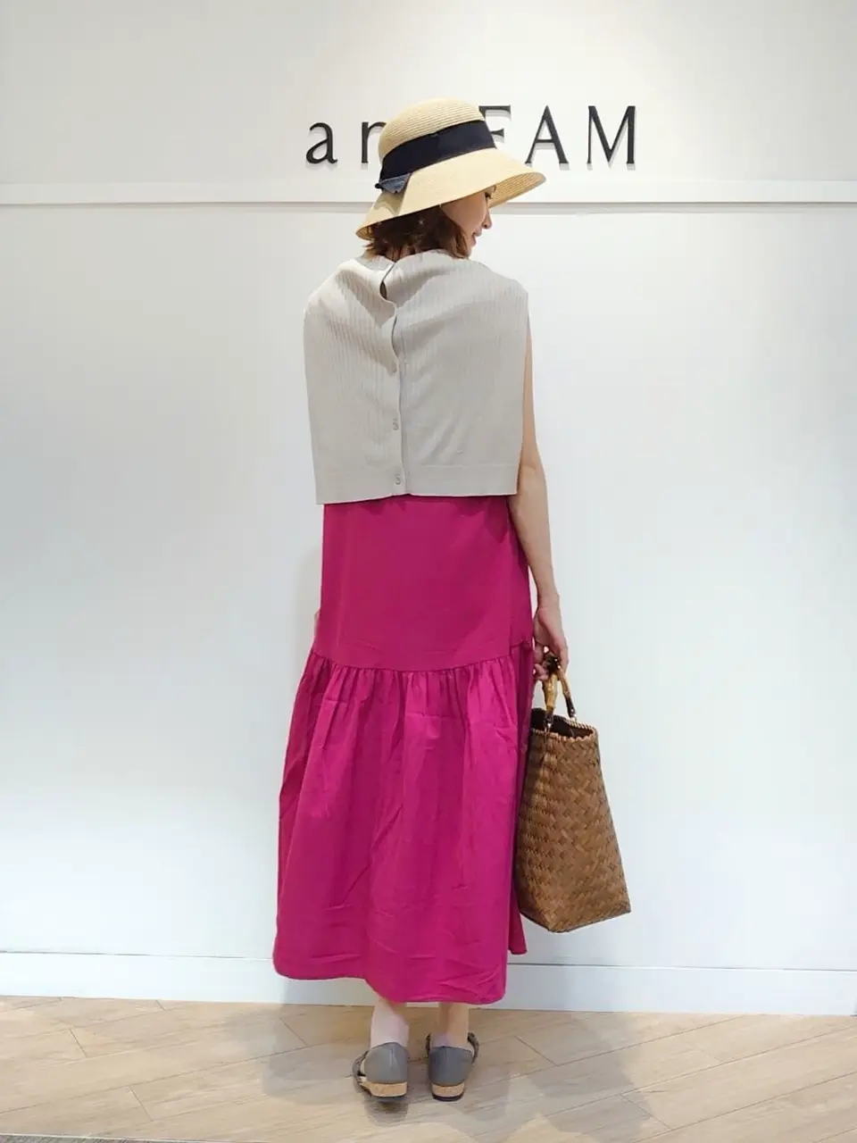 ANY スタッフ コーディネート画像