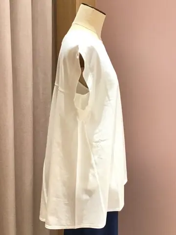 ANY 本吉 コーディネート画像