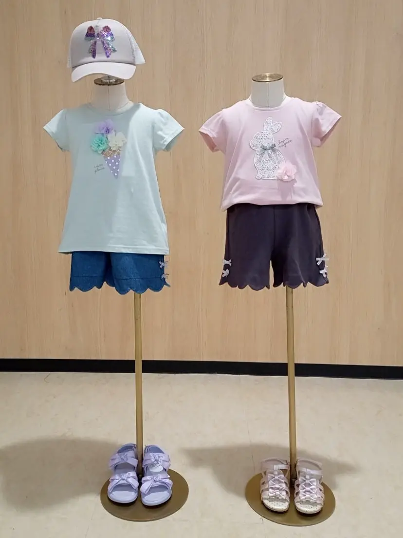 ANY M コーディネート画像