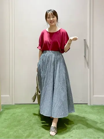 ANY フジコ コーディネート画像