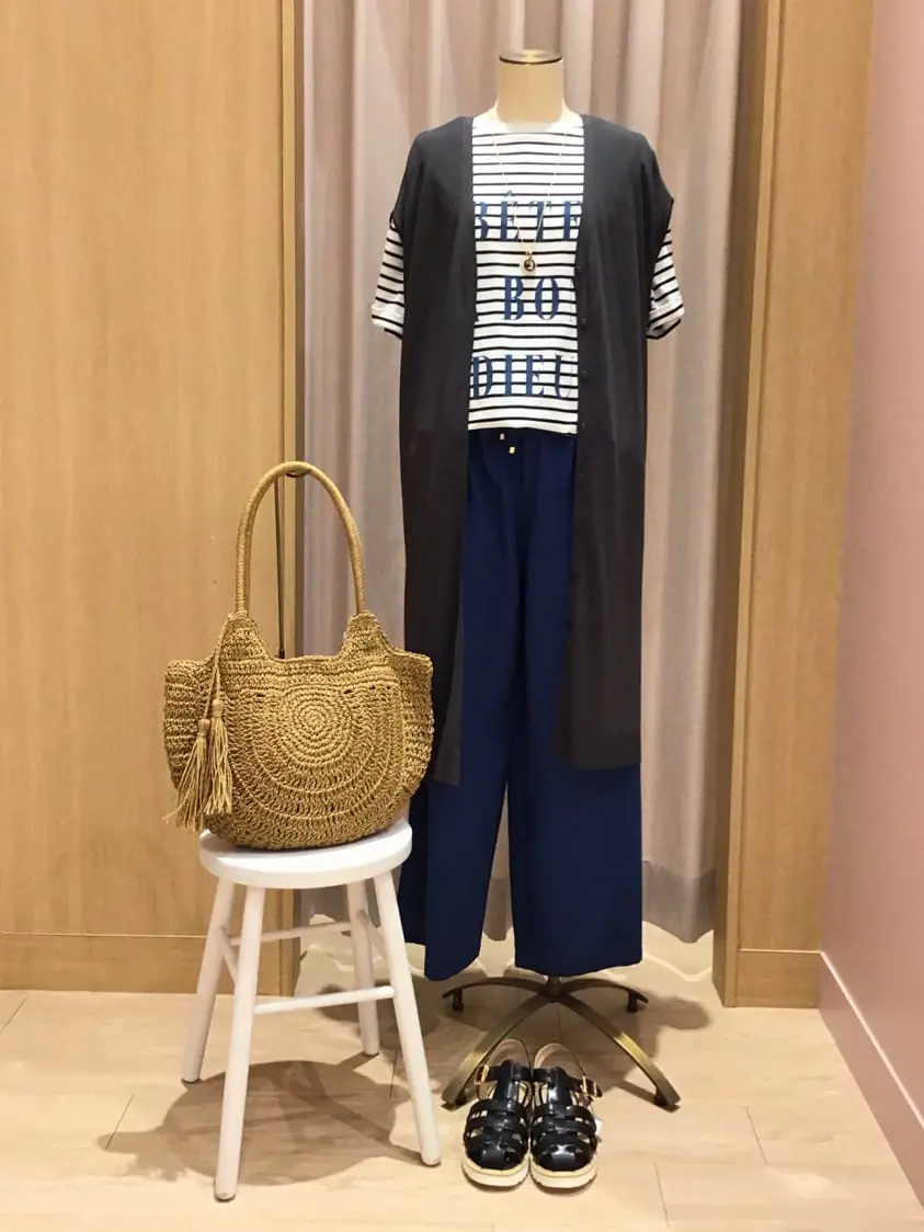  本吉 コーディネート画像