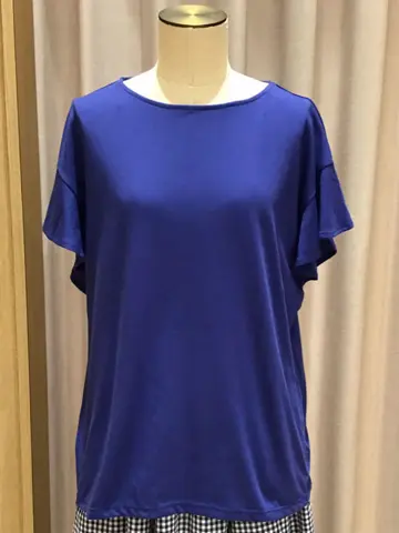 ANY 本吉 コーディネート画像