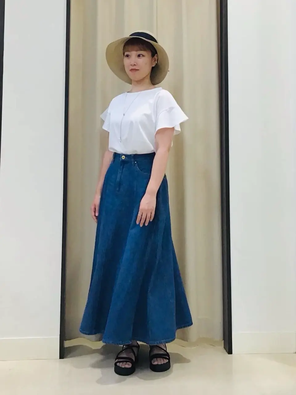 ANY 伊藤 コーディネート画像