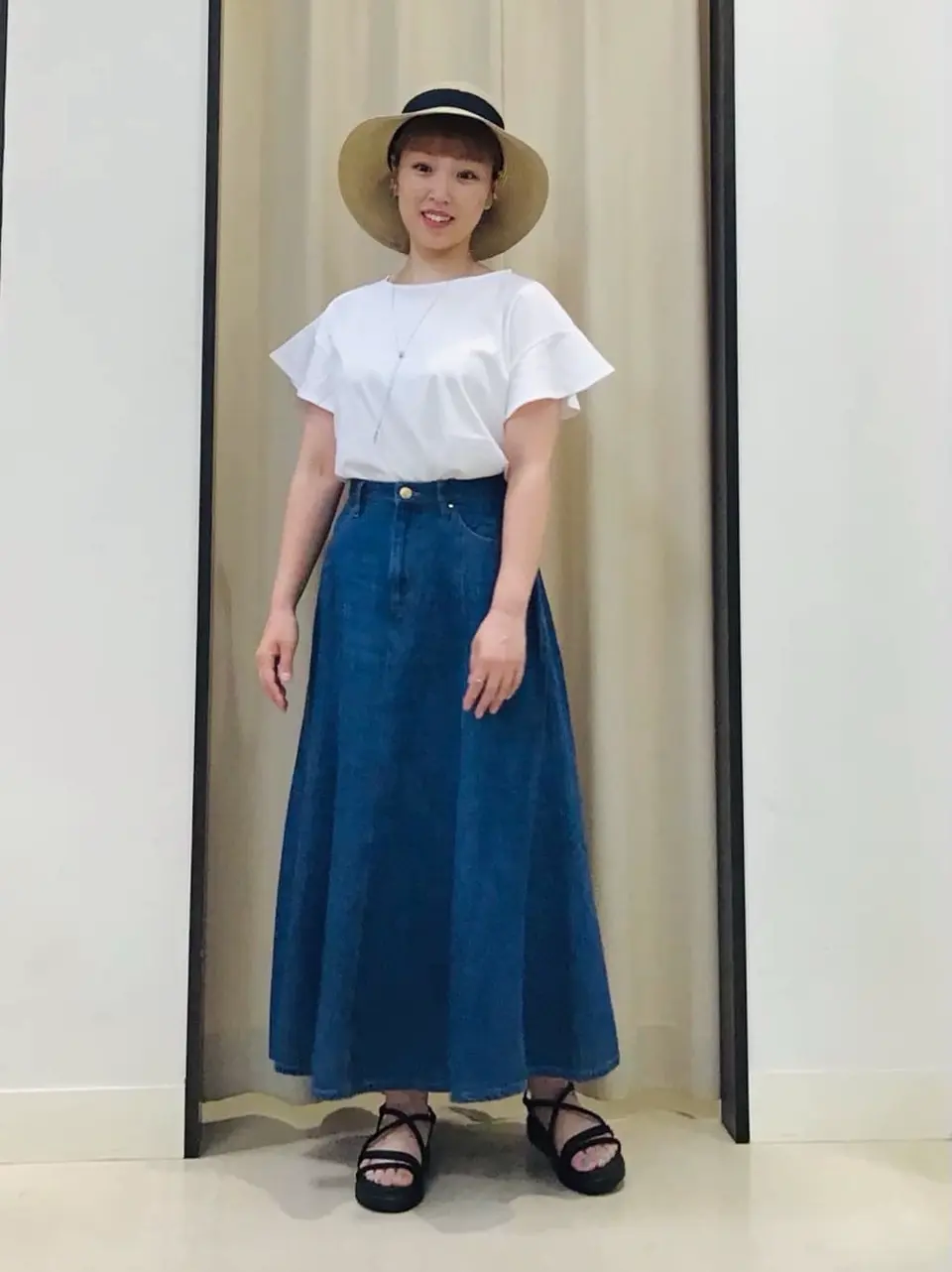 ANY 伊藤 コーディネート画像