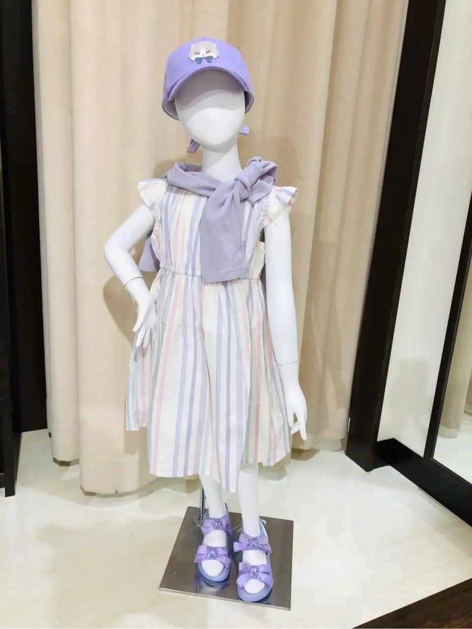  ISHII コーディネート画像