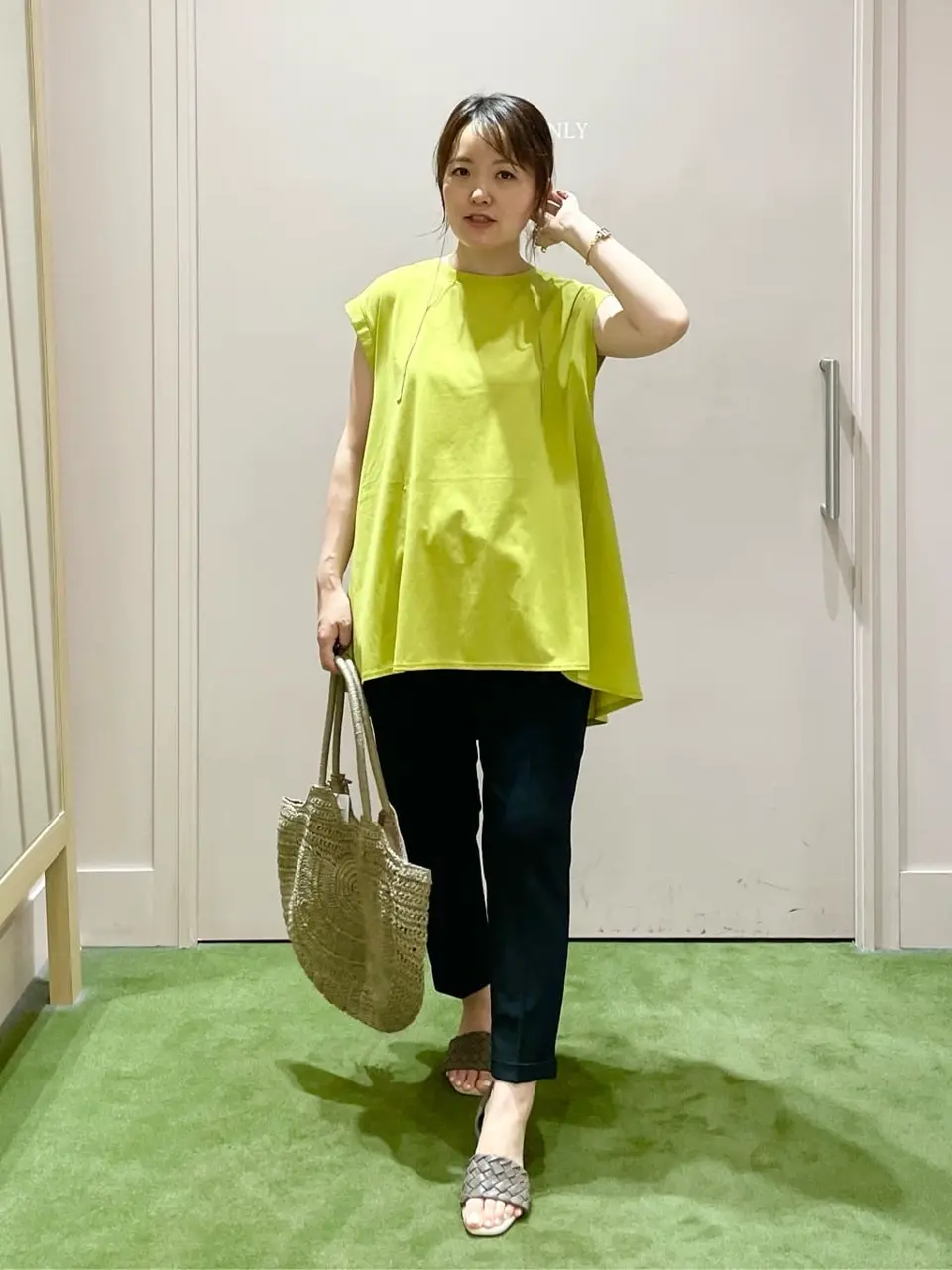 ANY フジコ コーディネート画像