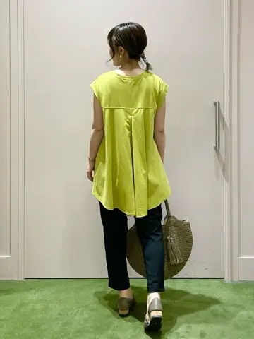 ANY フジコ コーディネート画像