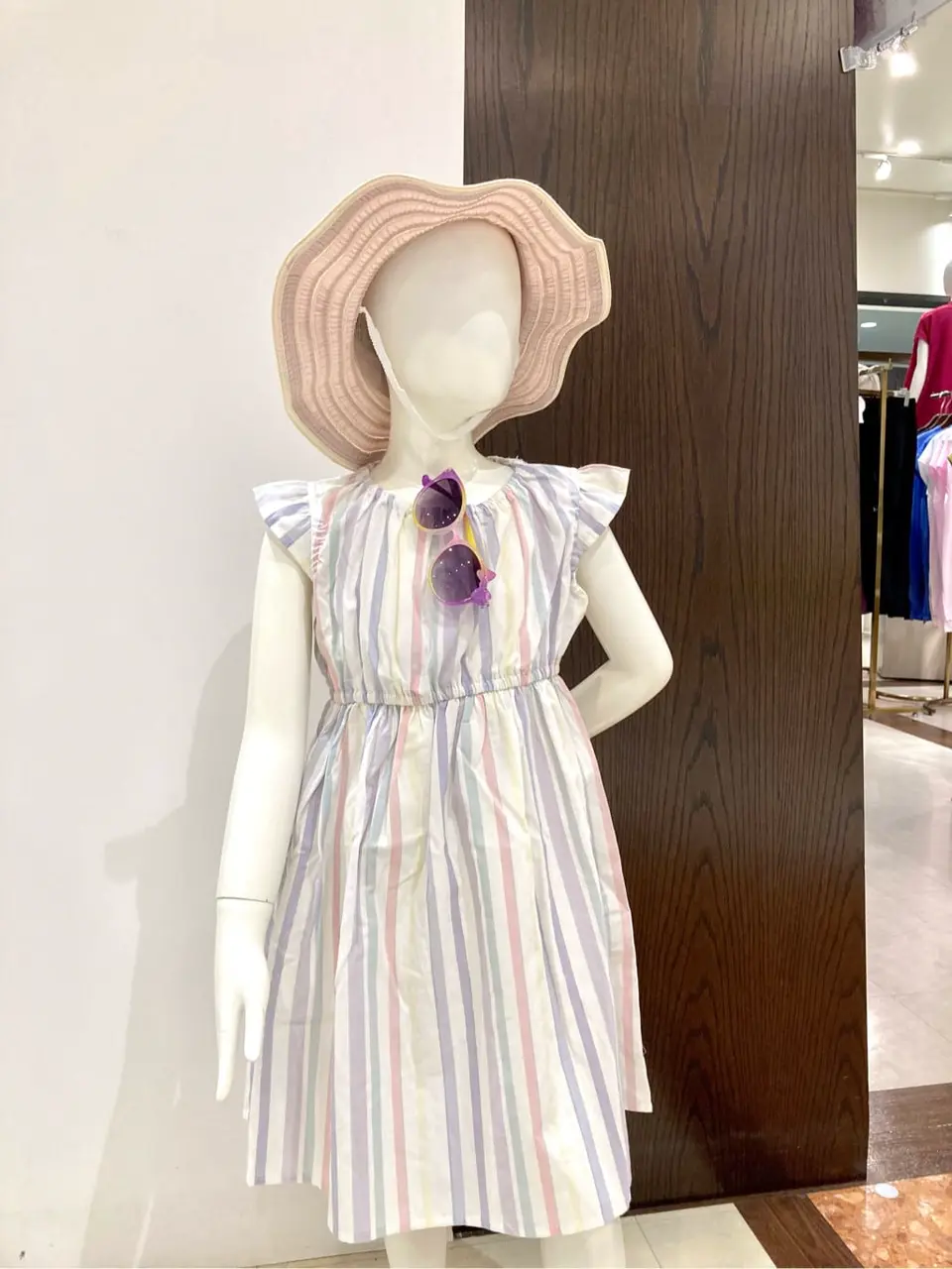 ANY 杉原 コーディネート画像