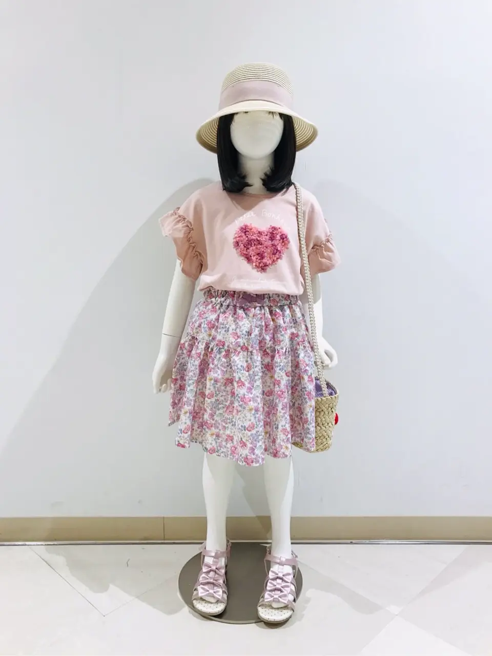 ANY 田口 コーディネート画像