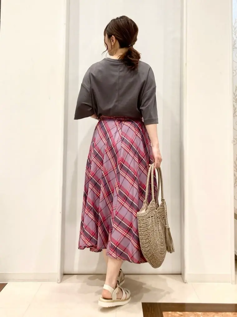 ANY 横田 コーディネート画像