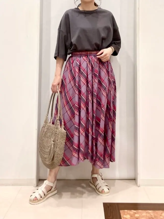 ANY 横田 コーディネート画像