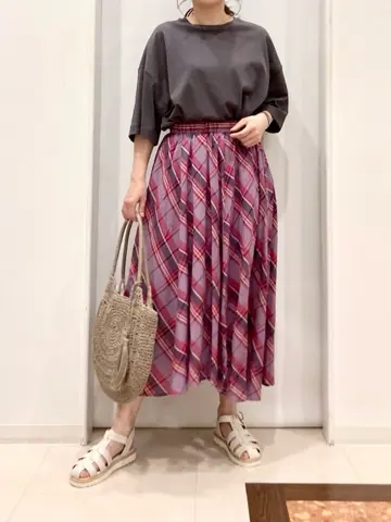 ANY 横田 コーディネート画像