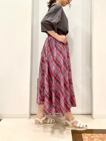 ANY 横田 コーディネート画像