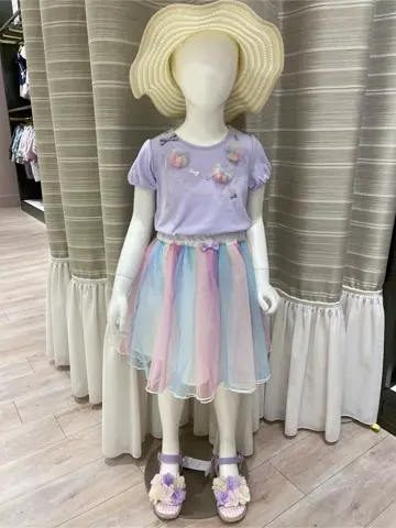 ANY 岡田 コーディネート画像