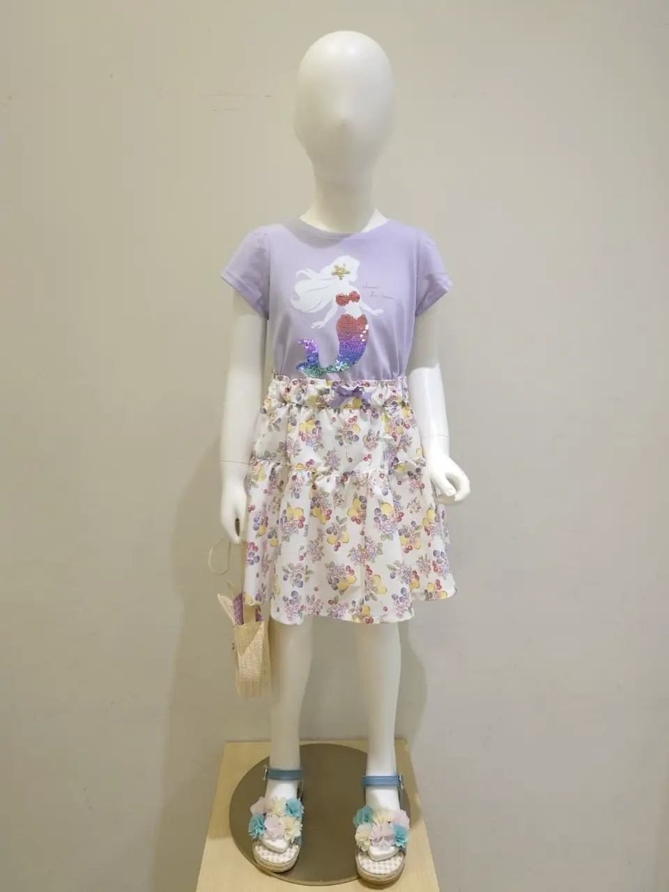 ANY スタッフ コーディネート画像