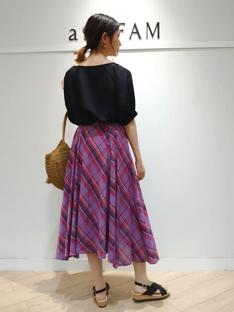 ANY スタッフ コーディネート画像