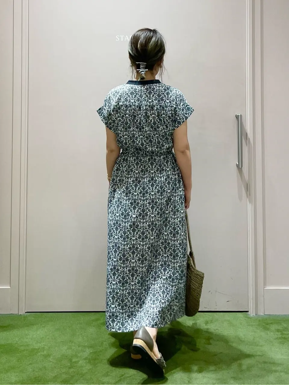 ANY フジコ コーディネート画像