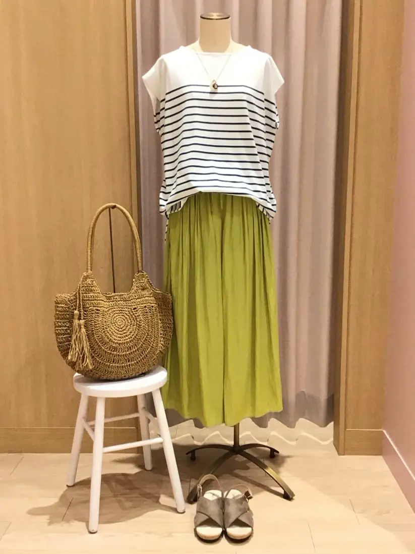  本吉 コーディネート画像