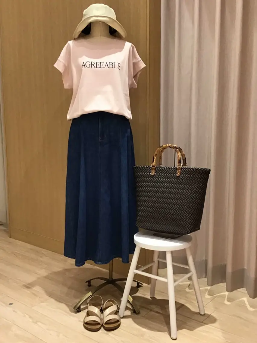  本吉 コーディネート画像