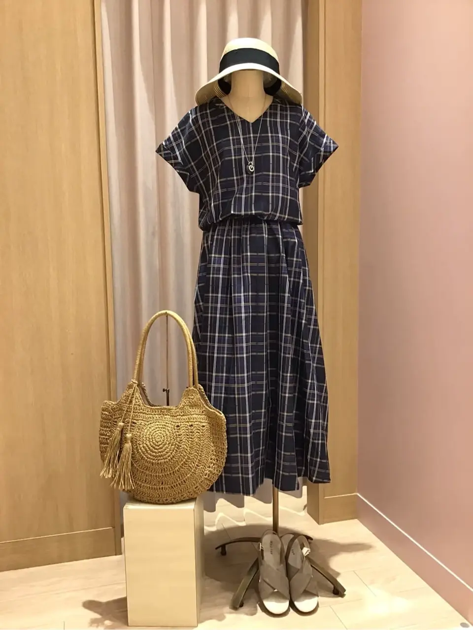  浅岡 コーディネート画像