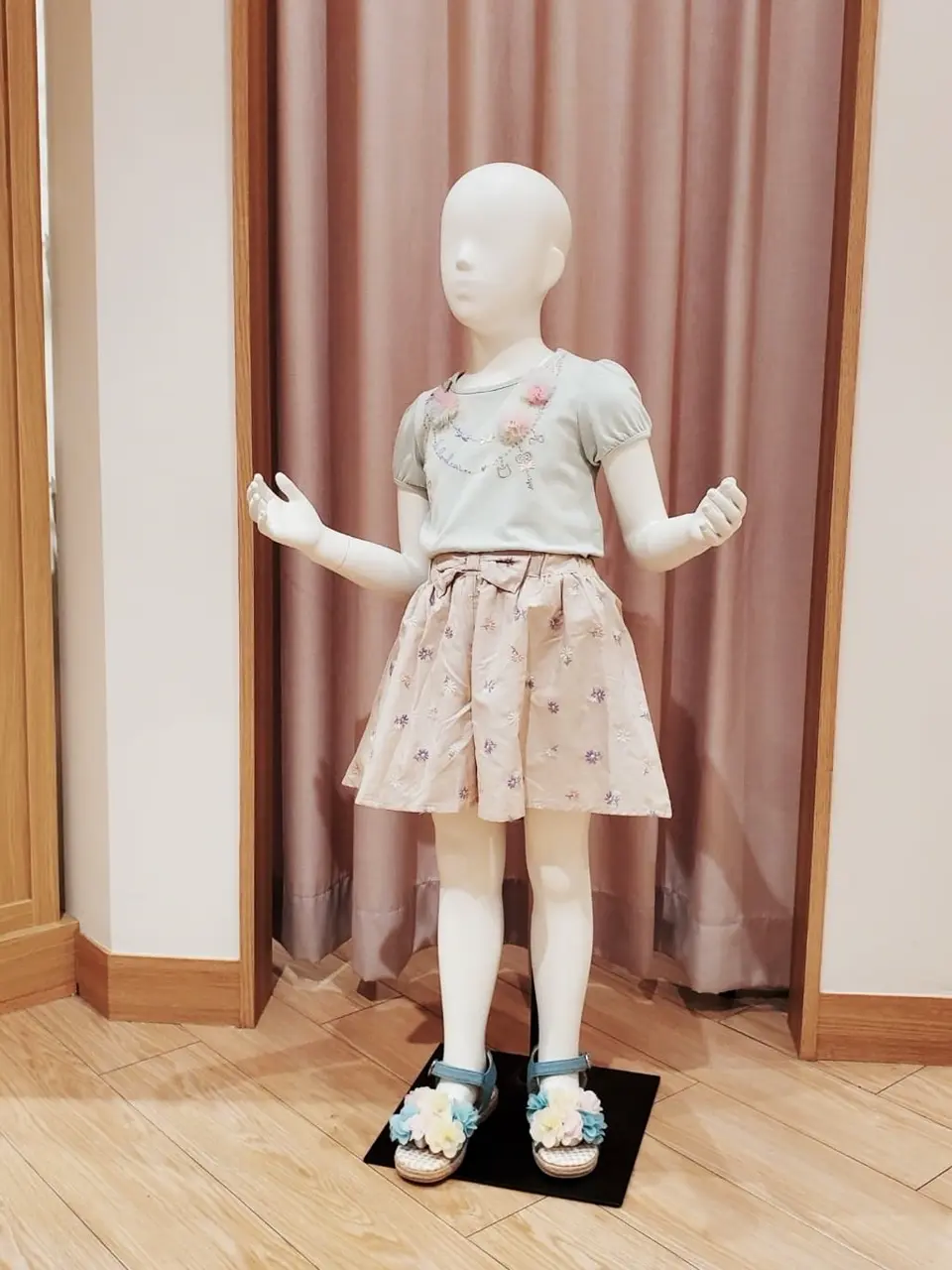 ANY 奥原 コーディネート画像