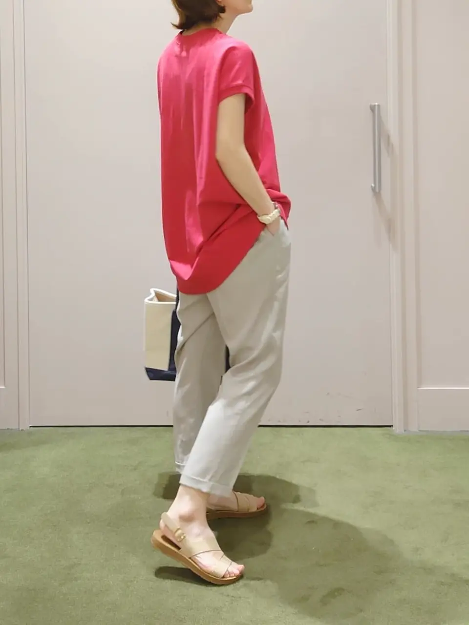 ANY 吉田 コーディネート画像