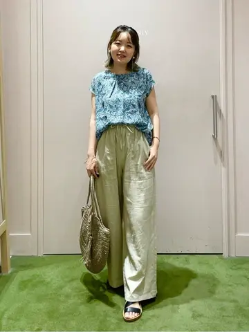 ANY フジコ コーディネート画像