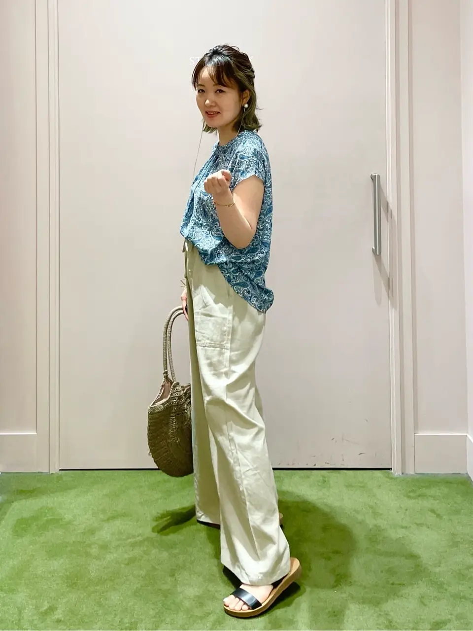 ANY フジコ コーディネート画像