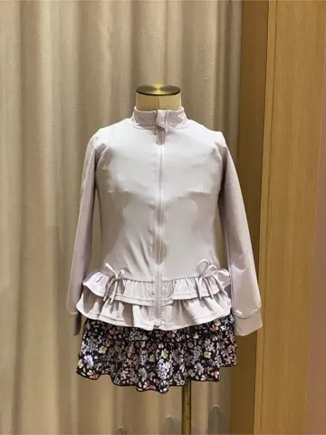 ANY 浅岡 コーディネート画像