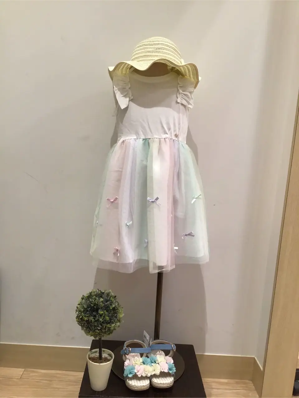 ANY スタッフ コーディネート画像