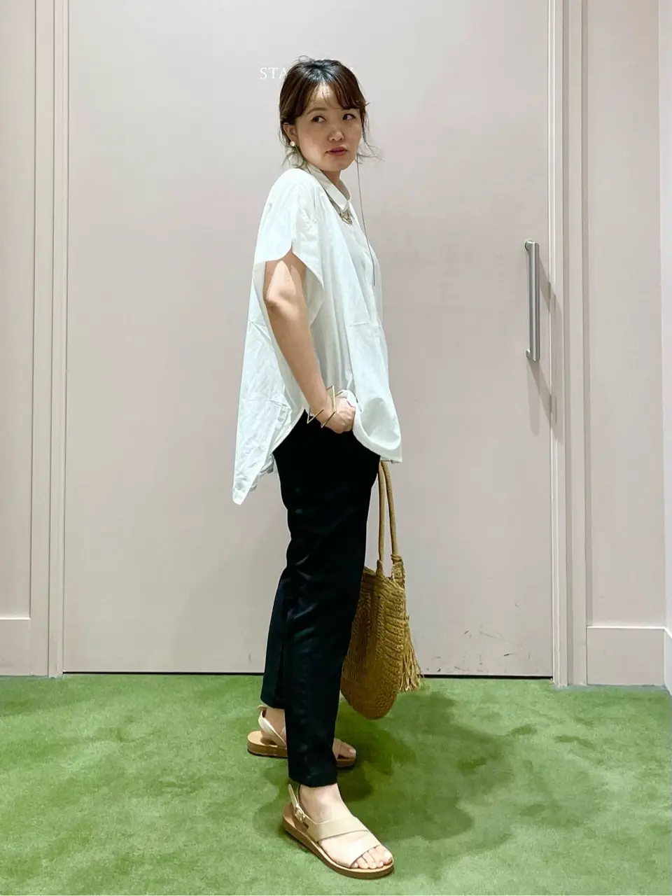 ANY フジコ コーディネート画像