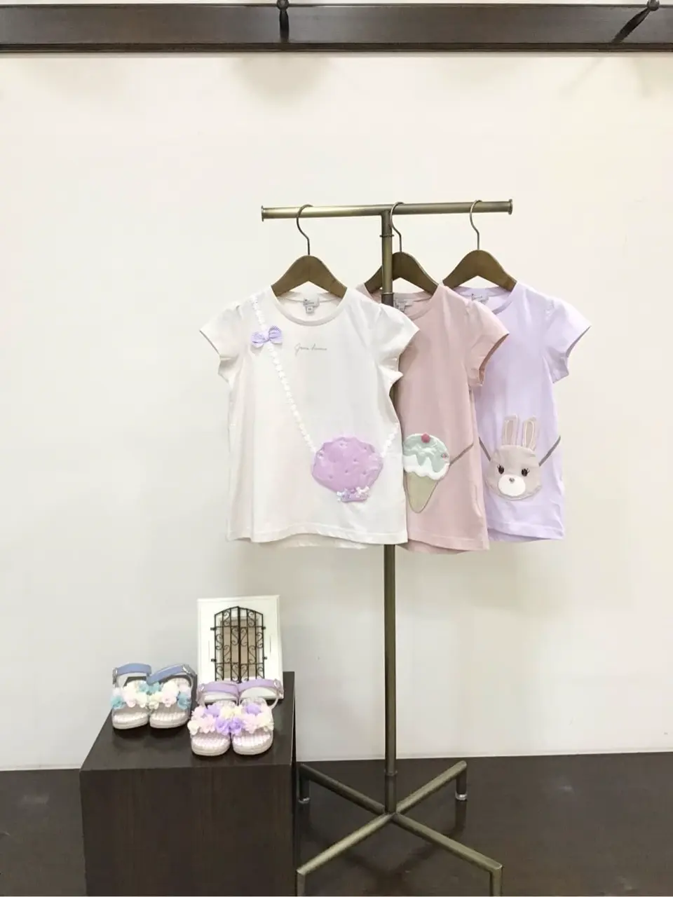 ANY 佐々木 コーディネート画像