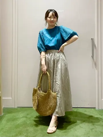 ANY フジコ コーディネート画像