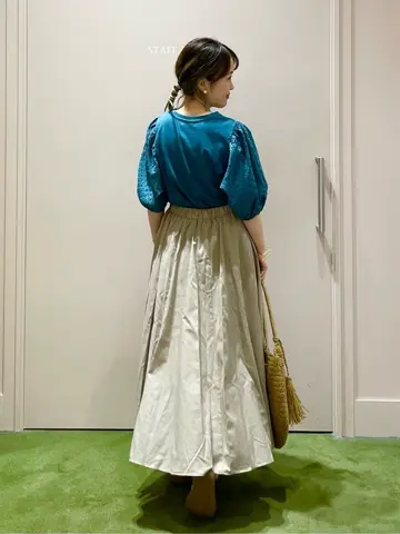 ANY フジコ コーディネート画像