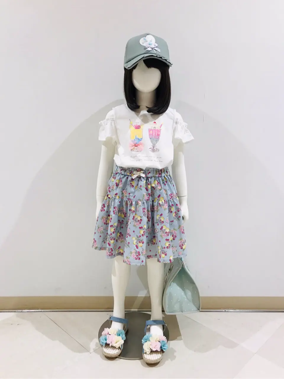 ANY 田口 コーディネート画像