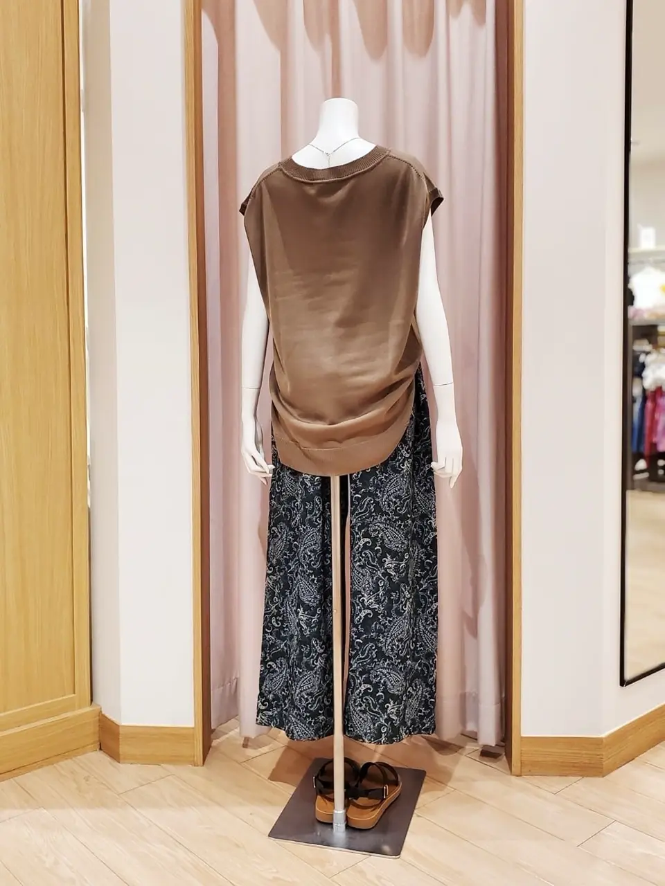 ANY 岩田 コーディネート画像