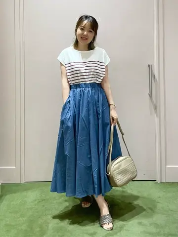 ANY フジコ コーディネート画像