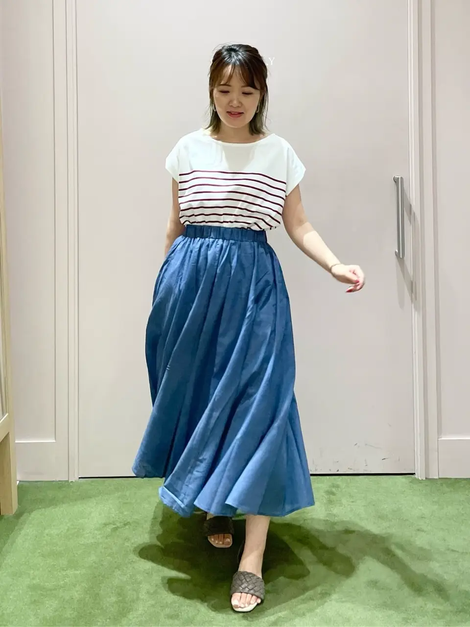 ANY フジコ コーディネート画像