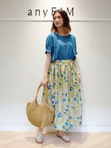 ANY スタッフ コーディネート画像