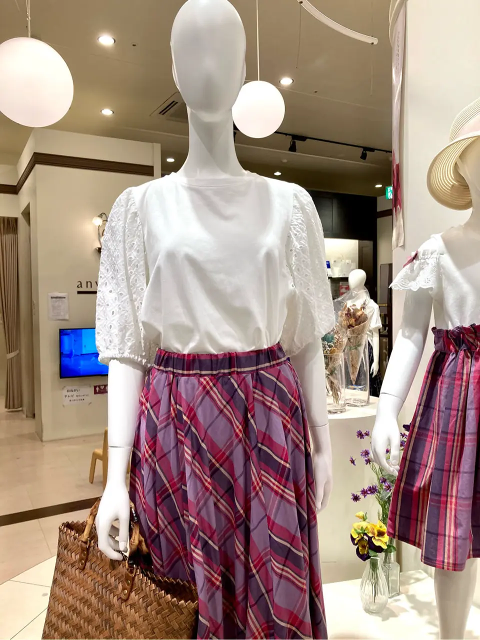 ANY 杉原 コーディネート画像