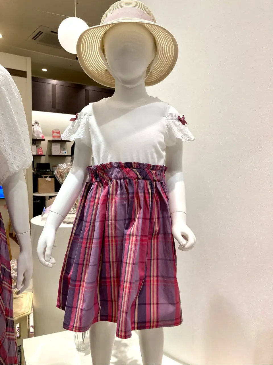 ANY 杉原 コーディネート画像